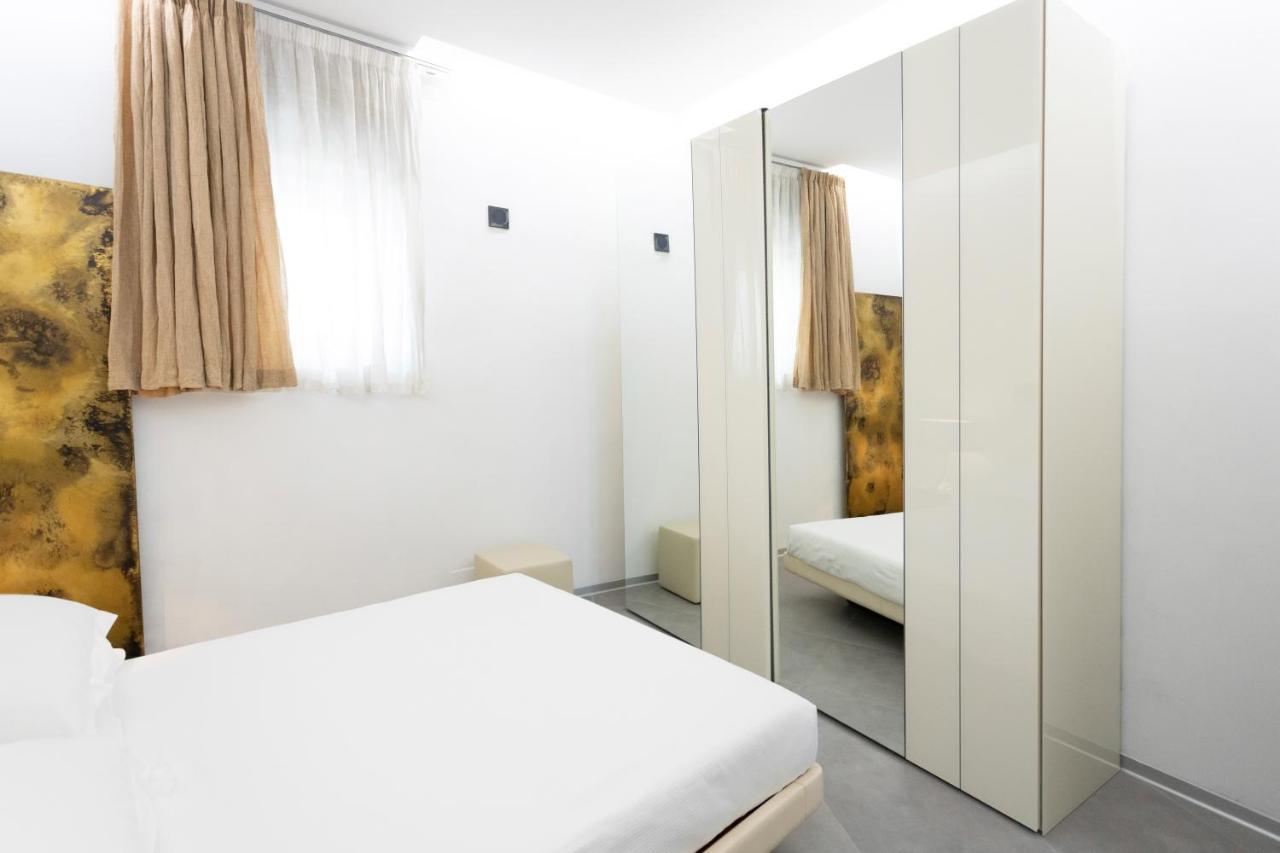 Maison Bleu Luxury Suite Sul Porto Di Trani Exteriér fotografie